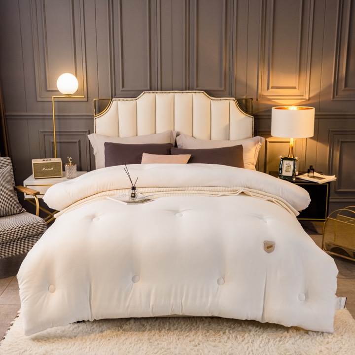 Pure Color Quilting Polyester Spring And Autumn Quilt Manufacturers, Pure Color Quilting Polyester Spring And Autumn Quilt Factory, Supply Pure Color Quilting Polyester Spring And Autumn Quilt