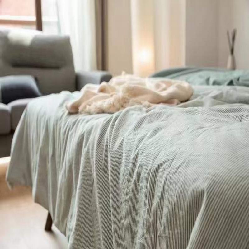 Cotton Stripe Quilting Spring And Autumn Quilt Manufacturers, Cotton Stripe Quilting Spring And Autumn Quilt Factory, Supply Cotton Stripe Quilting Spring And Autumn Quilt