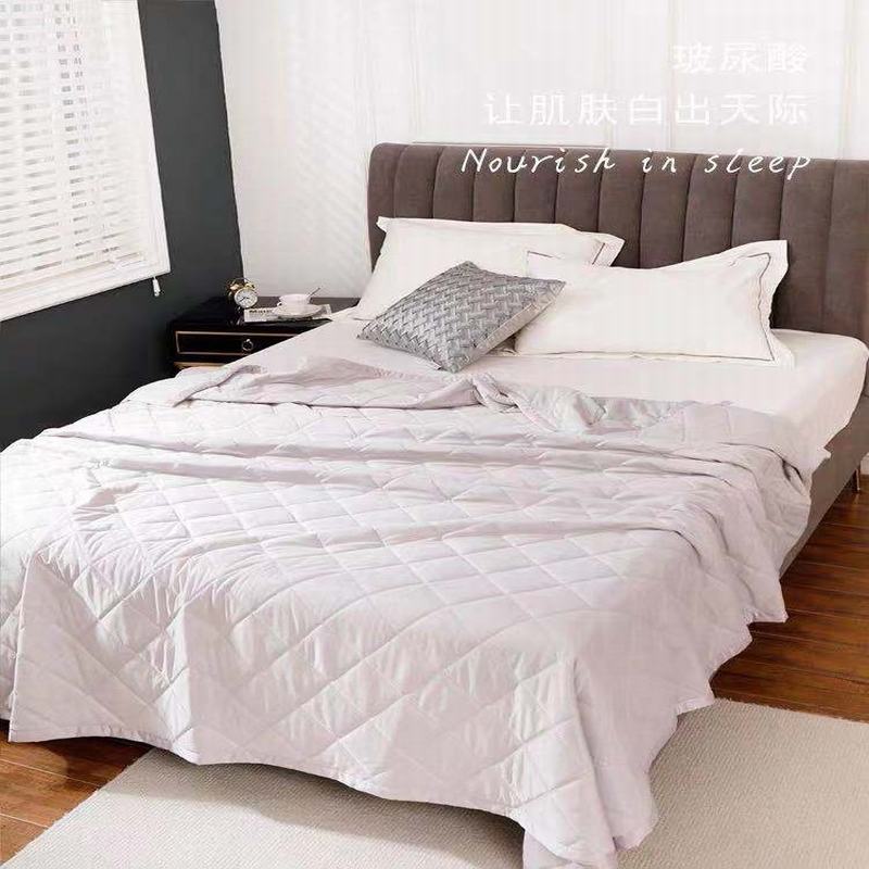 Pure Color Polyester Quilting Summer Quilt Manufacturers, Pure Color Polyester Quilting Summer Quilt Factory, Supply Pure Color Polyester Quilting Summer Quilt