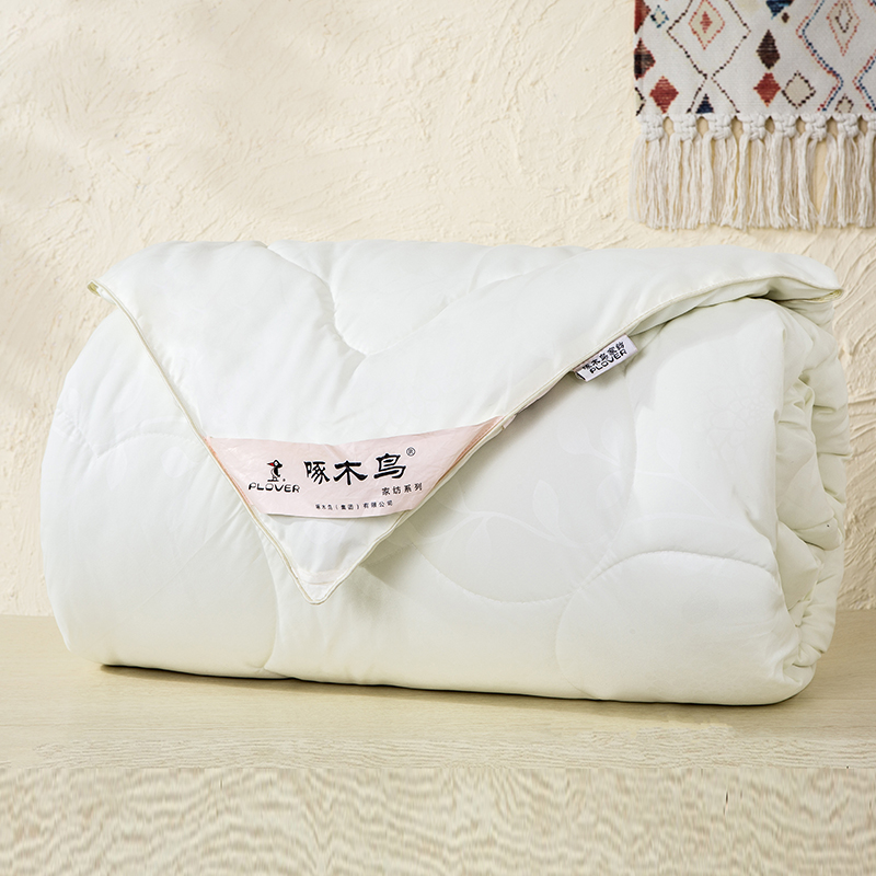 Pure Color Polyester Best Quilt For Winte Quilt Manufacturers, Pure Color Polyester Best Quilt For Winte Quilt Factory, Supply Pure Color Polyester Best Quilt For Winte Quilt