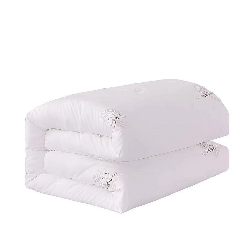 Pure Color Soybean Polyester Winter Quilt Manufacturers, Pure Color Soybean Polyester Winter Quilt Factory, Supply Pure Color Soybean Polyester Winter Quilt