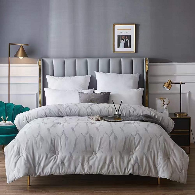 Mill Fabric Polyester Heavy Winter Quilts Manufacturers, Mill Fabric Polyester Heavy Winter Quilts Factory, Supply Mill Fabric Polyester Heavy Winter Quilts