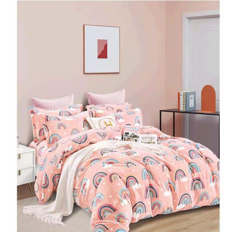 Polyester duvet cover