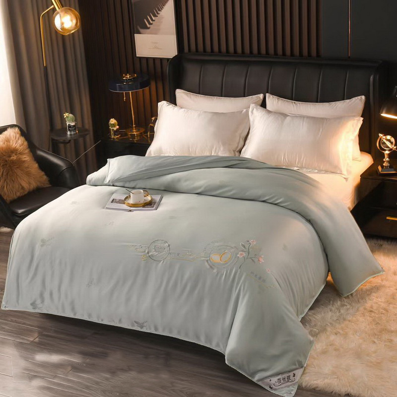 Embroidery Mulberry Silk Heavy Winter Quilts Manufacturers, Embroidery Mulberry Silk Heavy Winter Quilts Factory, Supply Embroidery Mulberry Silk Heavy Winter Quilts