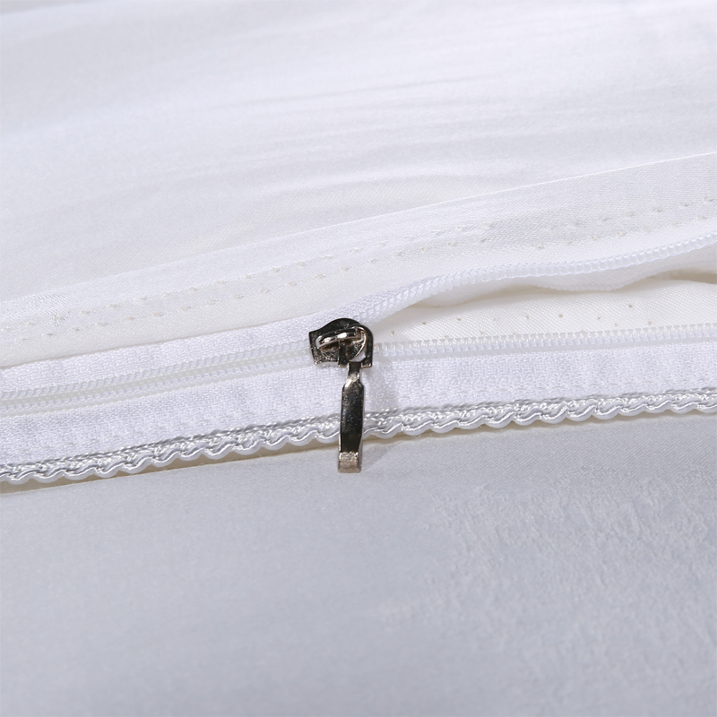 All Seasons Weight 100% Mulberry SILK Filled Duvet Quilt Manufacturers, All Seasons Weight 100% Mulberry SILK Filled Duvet Quilt Factory, Supply All Seasons Weight 100% Mulberry SILK Filled Duvet Quilt