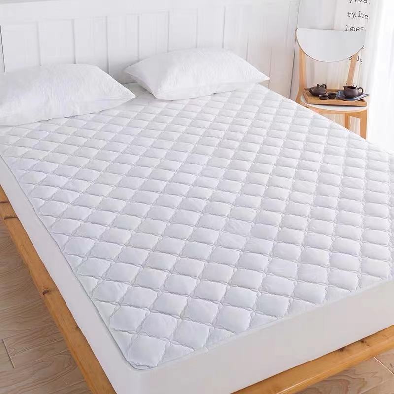 Bedding Set And Fitted Sheet