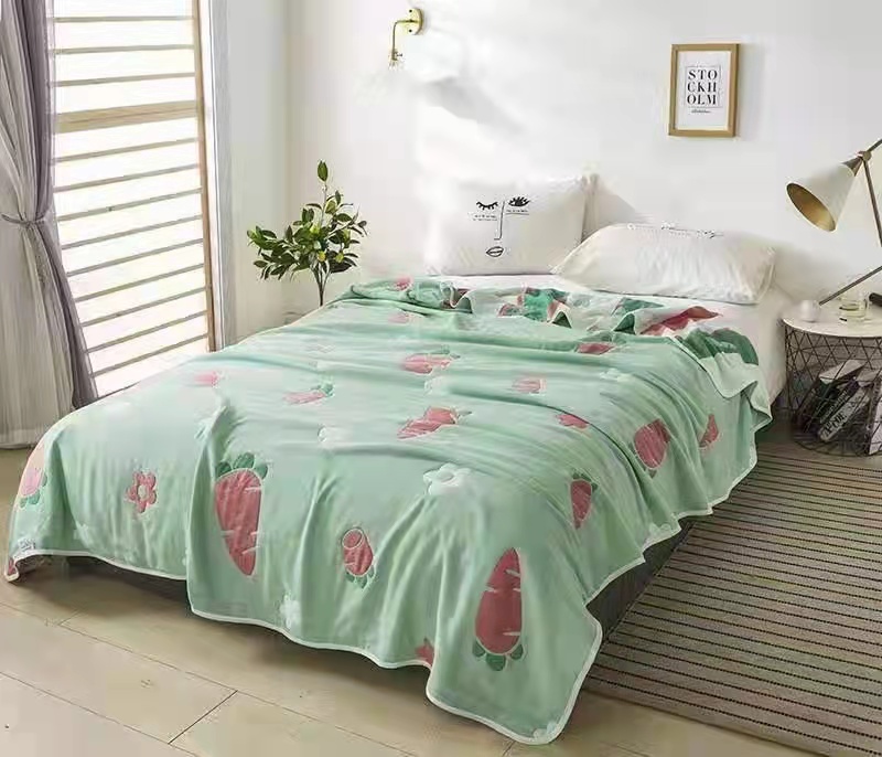 Six layers of cotton summer quilt